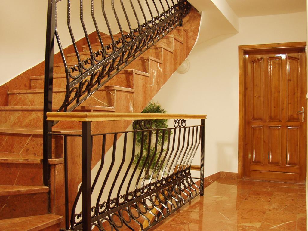 Guest House Villa Iva Budva Zewnętrze zdjęcie